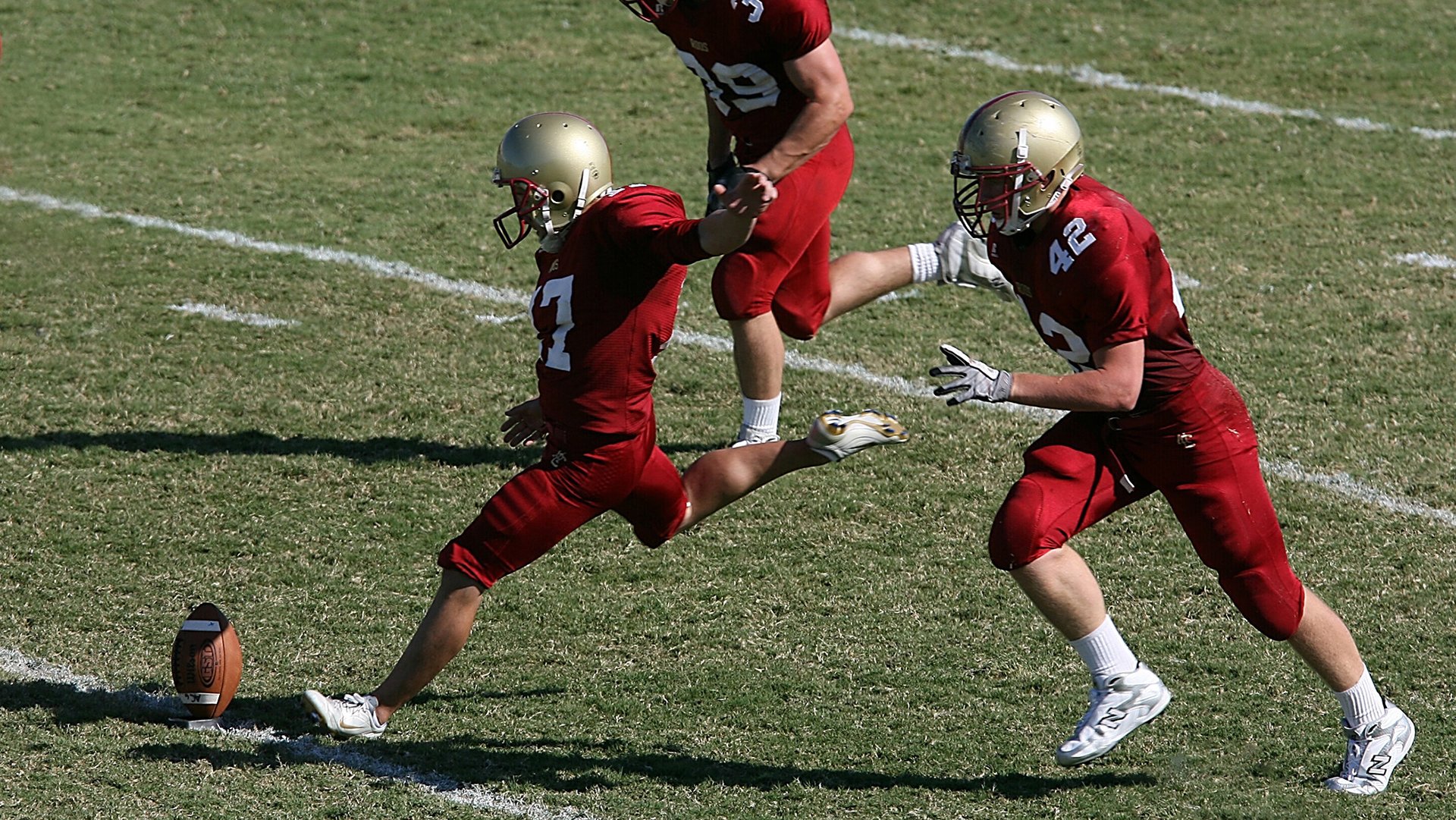 “高温、雷暴、密赛程:世界杯新模式仍需打磨”